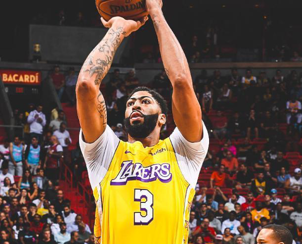  热火主场连胜遭终结无缘东部前三  