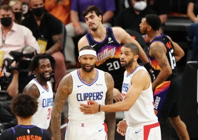  布克末节爆发太阳逆转快船保住西部前四席位